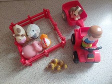 Happyland Tractor &  TRAILER WITH FARM  ANIMALS
