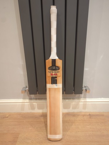 Newbery limited edition - b.52,