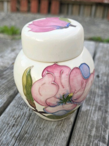 Moorcroft pottery ginger - moorcroft,