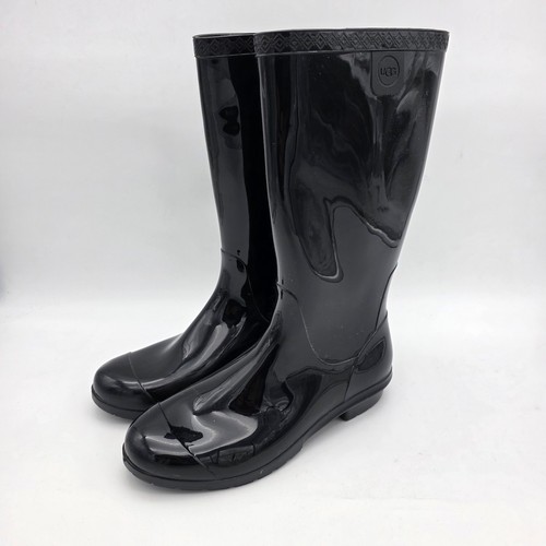 Ugg black pull mid - on, mid-calf