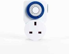 STATUS 24 Hour Timer Light Switch Segment  White UK Plug Separate Socket