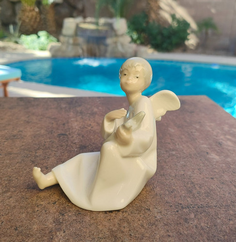 Nao lladro angel cherub - by,