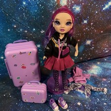 Rainbow High Emi Vanda Series