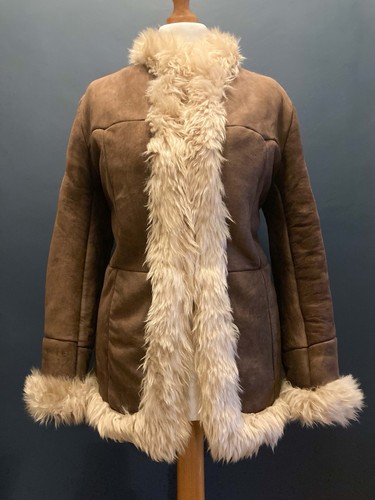 Gorgeous vintage 70s sheepskin - gorgeous,