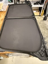 VW EOS CONVERTIBLE WIND