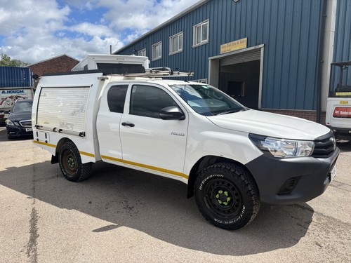2018 toyota hilux - 2018, extra