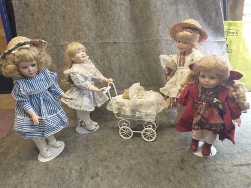 Vintage porcelain dolls - 4,