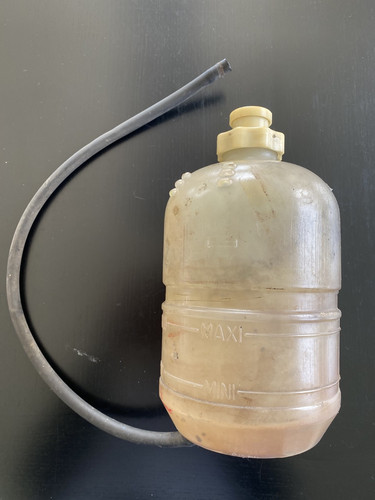 Renault coolant expansion - renault, 4