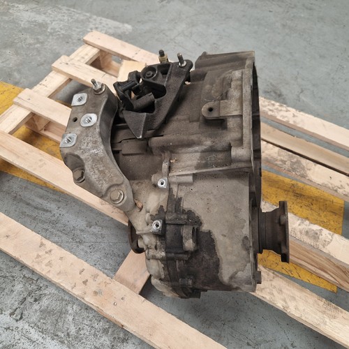 Audi 2011 manual - manual, gearbox