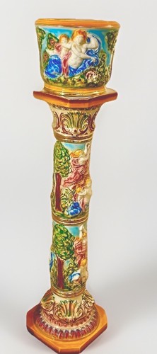 Very tall vintage - very, capodimonte