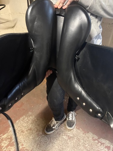 Ava flair dressage saddle - ava,
