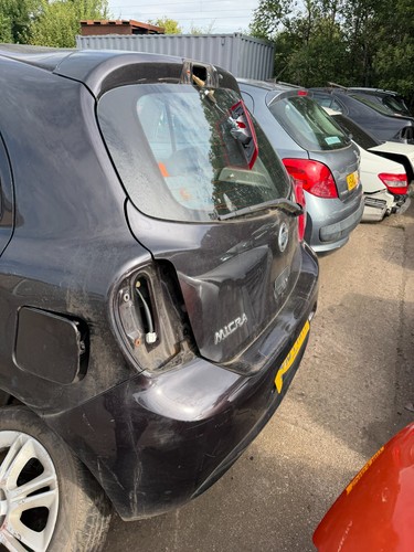 Nissan micra 2014 black - micra,