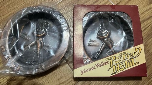 Johnnie walker ashtray - johnnie,