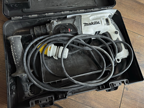 Makita hr2470wx 110v corded - 110v,