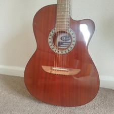 Lindo B-STOCK 931C Mahogany Top Acoustic Guitar and Gigbag