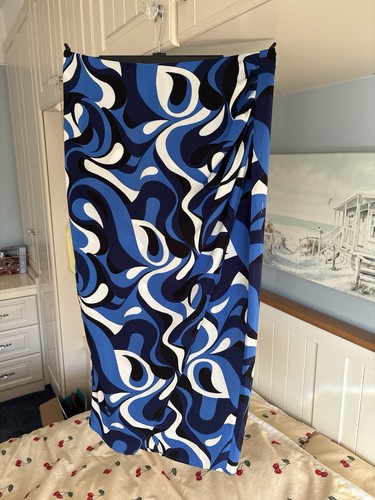 Ladies skirt size vera - vera, and