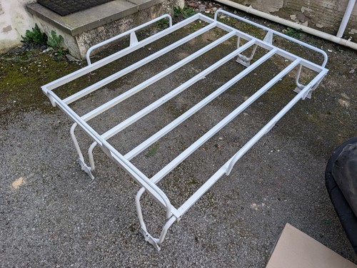 Bay window roof - window, rack