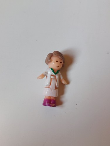 Polly pocket pull out - polly,