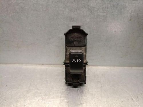 8403048070 rear window control