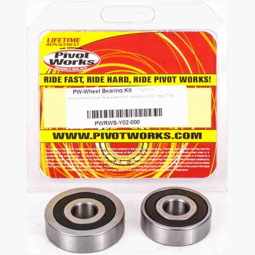 Rear wheel bearing - kit, for