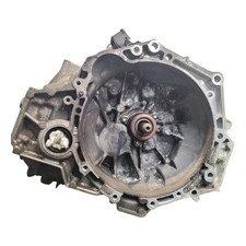 TOYOTA YARIS MK3 GEARBOX