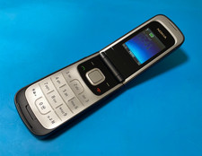Nokia 2720 Fold Mobile Phone