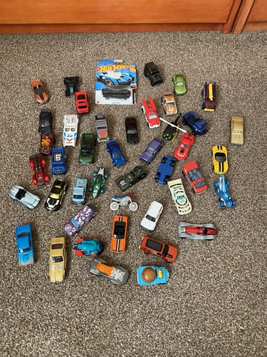Hot wheels bundle - hot,