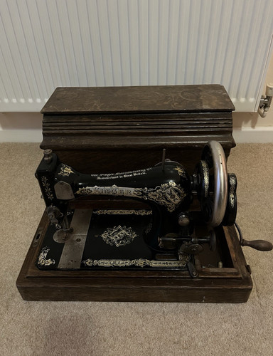 Antique singer hand crank - antique, 15