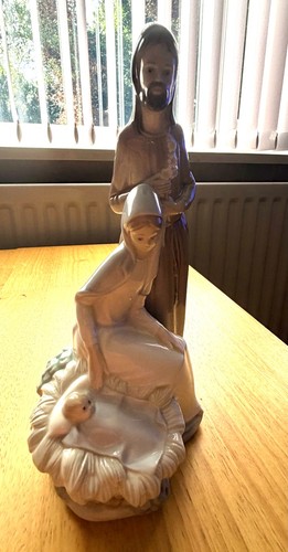 Rare vintage lladro nao holy - rare,