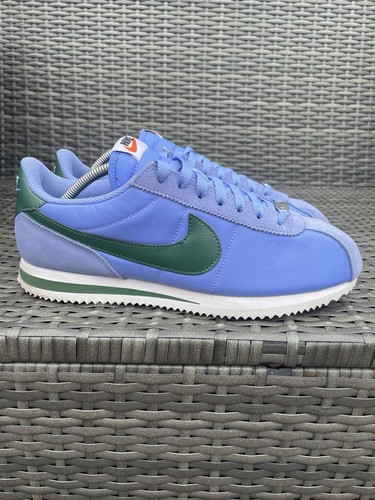 Rare 2024 nike - v,