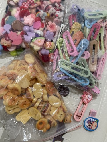 Random kawaii charms - random,