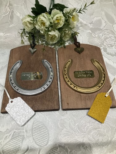 Luxury racehorse horseshoe - racehorse,