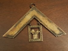 1972 Masonic Large Metal Past Master Collar Jewel - Lodge of Loyal Companions