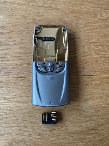 Genuine nokia 8850 - nokia,