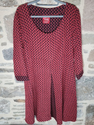 Out xile women red - out,
