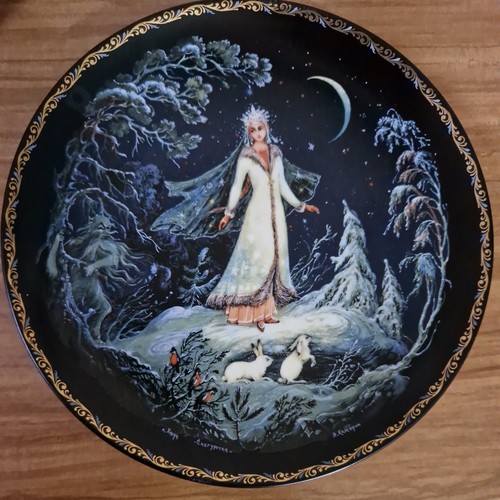 Snow queen bradford exchange - snow,