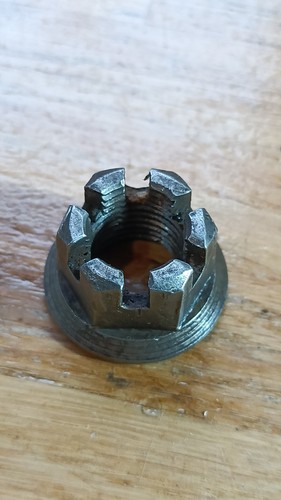 19mm wheel castle - nut, genuine