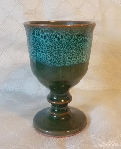 Vintage art pottery green - art,