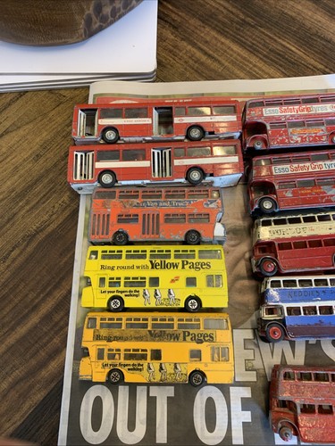 Dinky toys buses them - 10,