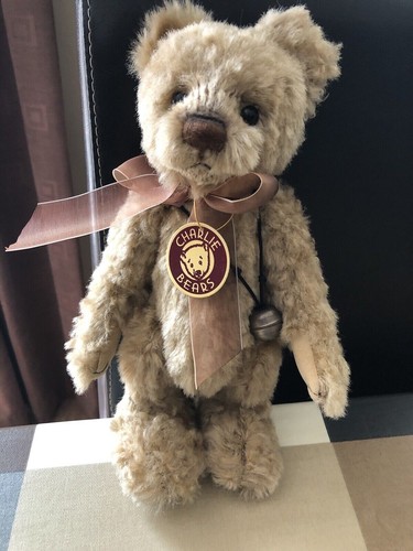 Collectable charlie bears - charlie,