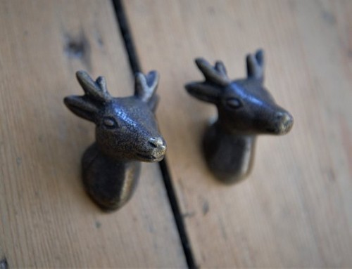 Antique bronze metal - stag, head