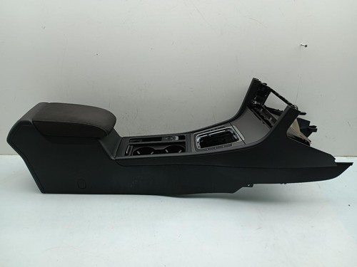 Volkswagen golf centre console - volkswagen,
