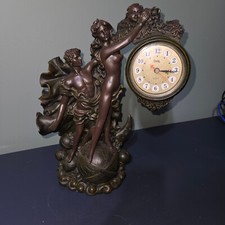 Vintage Crosa Quartz Mantle