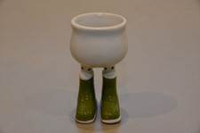 CARLTON WARE  WALKING EGG CUP