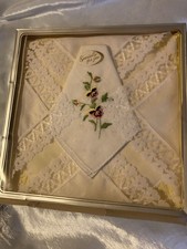 Vintage Ladies Handkerchiefs Boxed Specially For You White Embroidered