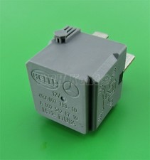 Mercedes-Benz 02-18 4-Pin Grey