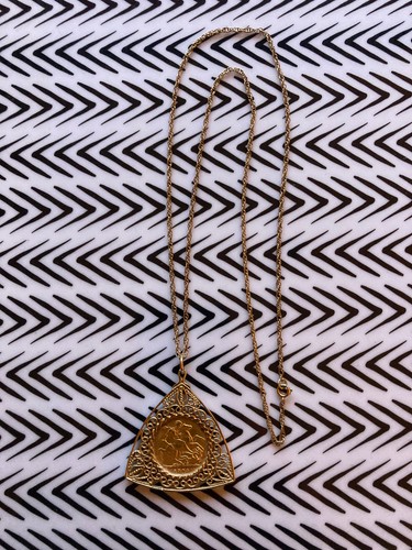 9ct gold necklace - 9ct,