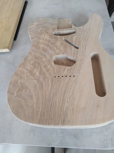 Telecaster style body - style,