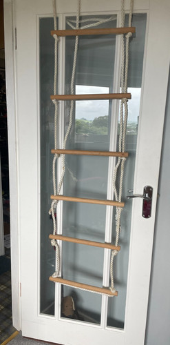Emergency fire escape - m,
