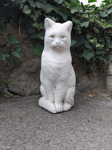 Vintage concrete cat garden - vintage,